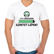 PRINTFASHION Nem öregszem, szintet lépek! - Férfi V-nyakú póló - Fehér