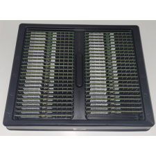Qimonda RAM memória 1x 2GB QIMONDA ECC REGISTERED DDR2  400MHz PC2-3200 RDIMM | HYS72T256220HR memória (ram)