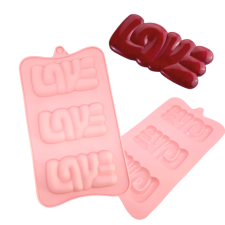  "LOVE" feliratú, kis táblás csoki forma, szilikon sütés és főzés