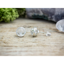R.M.ékszer Ásvány fülbevalók Hegyikristály beszúrós drót fülbevaló 6mm fülbevaló