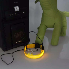Reedog USB világító nyakörv kutyáknak és macskáknak nyakörv, póráz, hám kutyáknak