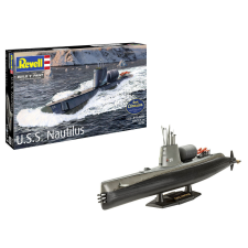  Revell U.S.S. Nautilus 1:305 (05184) makett