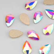 Roniki csiszolt formakő - glass AB - 10db körömdíszítő