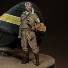  Royal Model Japanese pilot - WWII 1:16 (RM977) makett