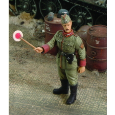  Royal Model NCO - Feldgendarme - WWII 1:35 (RM174) makett