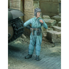  Royal Model Russian Tanker at rest -WWII 1:35 (RM550) makett