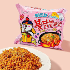  SamYang Buldak Csirkés-Carbonara ízű csípős ramen tészta 130g előétel és snack