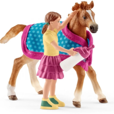 Schleich 42361 Horse Club Csikó takaróval akciófigura