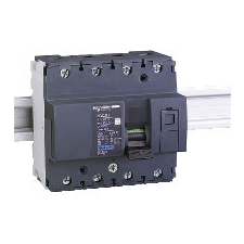 Schneider Electric Schneider 18734 NG125H kismegszakító, 4P, C, 20A villanyszerelés