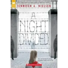Scholastic Night Divided (Scholastic Gold) – Jennifer A. Nielsen idegen nyelvű könyv
