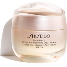 Shiseido Benefiance Wrinkle Smoothing Day Cream nappali krém a ráncok ellen SPF 25 50 ml arcszérum