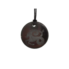  Shungit medál gravírozott bak 30mm medál