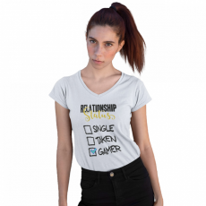  Single Taken Gamer - Női V-Nyakú Póló