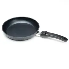 SKK titán indukciós serpenyő 26 cm levehető nyéllel edény