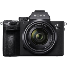Sony Alpha A7 III + FE 28–70 mm F3,5–5,6 OSS digitális fényképező