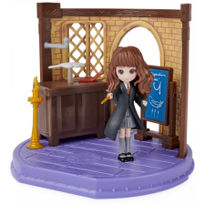 Spin Master Wizarding World Harry Potter Charms osztályterem játékfigura