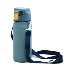 Sport kulacs, nyakba akasztós pánttal- 600 ml kulacs, kulacstartó