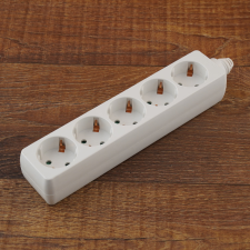 Stilo hálózati elosztó 5db aljzat vezeték nélküli (GYV) biztonsági zsalus hosszabbító, elosztó