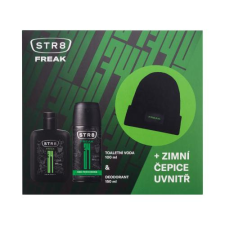 Str8 FREAK ajándékcsomagok eau de toilette 100 ml + dezodor 150 ml + téli sapka férfiaknak kozmetikai ajándékcsomag