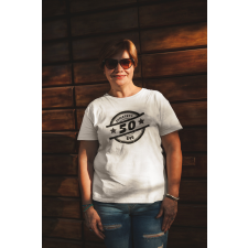  Született 50 éve női fehér karcsúsitott póló egyedi ajándék