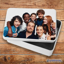 Szupicuccok Stranger Things - Cast szendvicsdoboz (tároló doboz) uzsonnás doboz