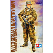  Tamiya German Infantryman Reversible Winter Uniform 1:16 (36304) makett
