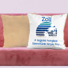 TeeInBlue Egyedi neves párna horgász apának Párna / BÉZS PLÜSS HÁTOLDAL / antiallergén lakástextília