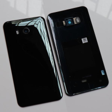 tel-szalk-00397 HTC U11 fekete akkufedél, hátlap mobiltelefon, tablet alkatrész