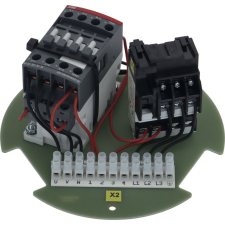  TELJESÍTMÉNY TÁBLA 380-415V 50-60HZ 3P kisháztartási gépek kiegészítői