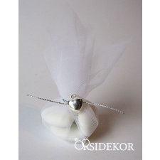 Tüll batyu cukrozott mandulával, csokiszívvel dekorációs kellék