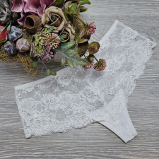 Turbó Széles oldalú csipkés tanga M, Fehér női alsó