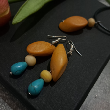  Türkinit és fa,  tribál fülbevaló + medál fülbevaló
