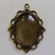 Üveglencsés fém medál ovális, 30x40 mm - bronz színű medál