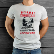  Vadász póló - Vigyázat nyugdíjas vadász
