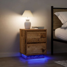 vidaXL 2 db antik fa éjjeliszekrények LED világítással 38x34x50 cm bútor