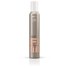 Wella Professionals EIMI Natural Volume erős hajformázó hab, 300 ml