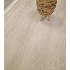 Yildiz Róma tölgy, laminált padló, 8mm laminált parketta