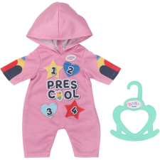 Zapf BABY born Óvodai egyberuha jelvényekkel babakellék 36cm baba