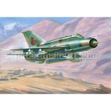  Zvezda MiG-21bis Soviet Fighter 1:72 makett repülő (7259) makett