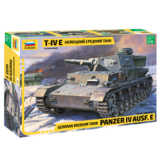  Zvezda Military Panzer IV Ausf.E  1:35 makett harcjármű (3641) makett